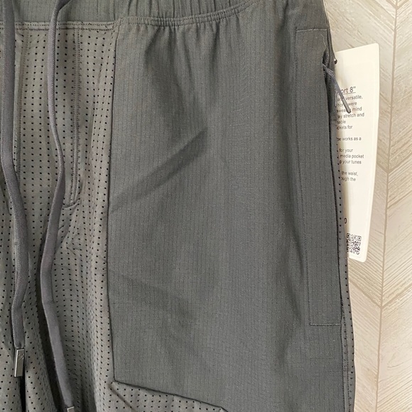 🍋Lululemon In the Key Short 8"🍋 - Picture 8 of 11